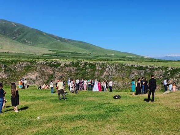 Այսօր նշյալ ժամին Սաղմոսավանքում հարսանիք չի կատարվել․ հոգևոր հովիվը՝ վարչապետի հրապարակած լուսանկարի մասին